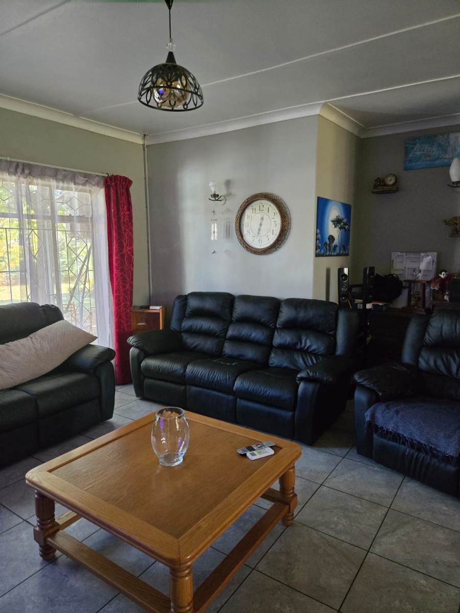 3 Bedroom Property for Sale in Wilkoppies North West